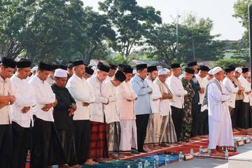 Forkopinda Aceh Barat Bersama Masyarakat  Shalat Istisqa