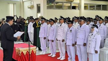 Bupati Simeulue Lantik 88 Kepala Desa
