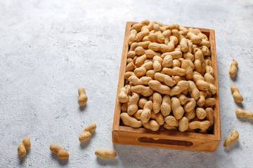 Cemilan Sahat Kacang Kulit Cocok Saat Bersantai 
