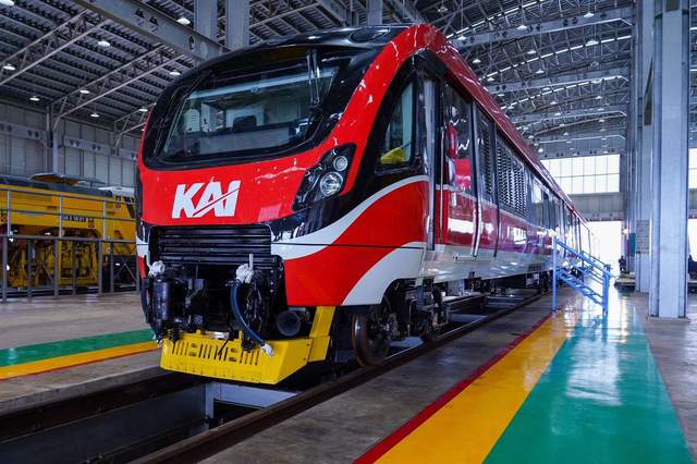 PT KAI Klarifikasi: Pegawai dalam Kasus “Tumbler-Viral" dibina