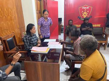 Polsek Nabire Barat Serahkan Tersangka Anak ke Kejaksaan