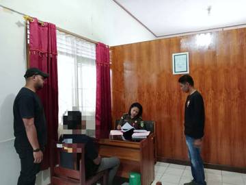 Polres Nabire Serahkan Tersangka Aborsi ke Kejaksaan Negeri