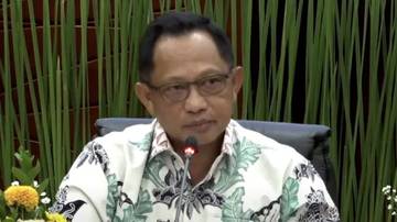 Ekonomi Papua Tengah Minus Tajam, Mendagri Tegur Keras