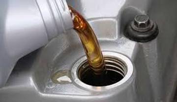 Ganti Oli, Motor yang Jarang Dipakai?
