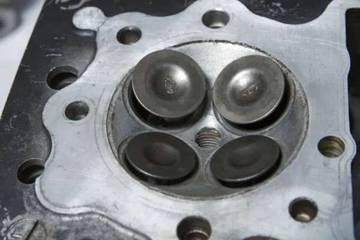 Klep Motor Mengalami Kerusakan