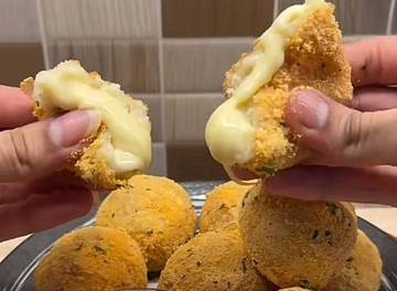 Gurih dan Lezat, Intip Resep Camilan Cheese Ball