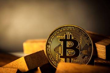 Kripto Kian Melemah, Ini Faktor Utama Penekannya
