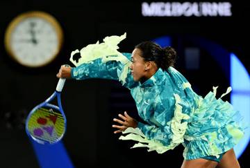 Naomi Osaka Menang Dramatis Lolos Babak Kedua