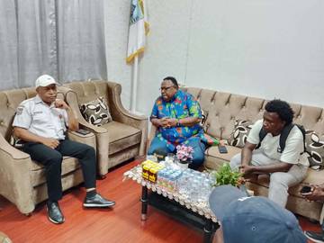 ESDM PT dan DPRP Bahas Status Perusahaan Tambang