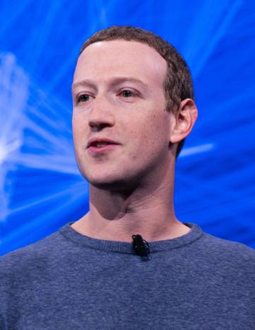 Facebook, Tonggak Sejarah Dunia Digital