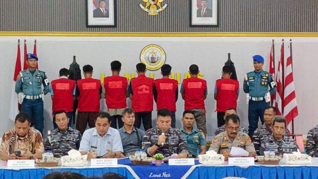 LANAL Nias Berhasil Amankan Pelaku Praktik Ilegal Fishing 