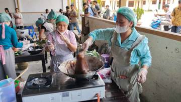 Rayakan Natal dengan Memasak Bahan Pangan Lokal