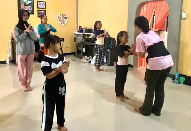 Membentuk Generasi Penari Muda dengan Semangat dan Dedikasi