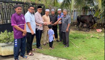 Konsulat RI Tawau Salurkan Daging Kurban bagi WNI