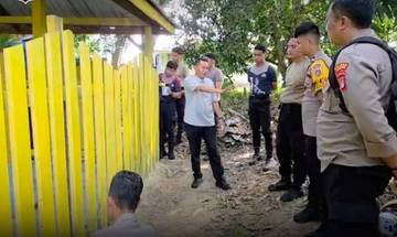 Jaga Warisan Budaya, Polres Nunukan Bersihkan Makam Kuno 