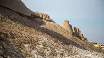 Misteri Piramida di Benteng Rahasia Hongkong
