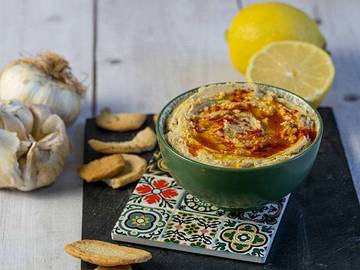 Hummus Makanan Khas Timur Tengah yang Populer