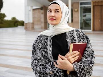 Tren Fashion 2026: Gamis Rompi Lepas