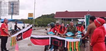 Wakil Bupati Mentawai Lepas Kirab Harganas 2025 