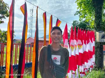 Pedagang Bendera Optimis Penjualan Naik Jelang Peringatan Kemerdekaan