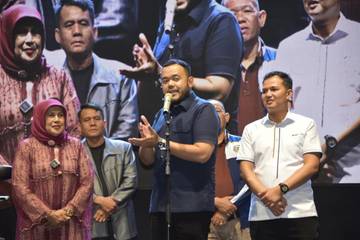 Fadly Amran Hadiri Festival Lalu Lintas Kuliner Kayu Tanam