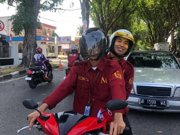 Tips Berkendara Aman Kurangi Risiko Kecelakaan