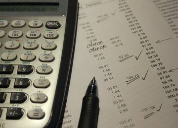 Tips Evaluasi Keuangan untuk Menjaga Kesehatan Finansial