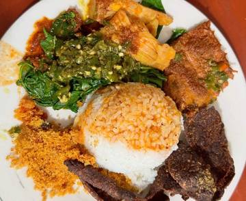 Ragam Menu Nasi Padang yang Wajib Dicoba