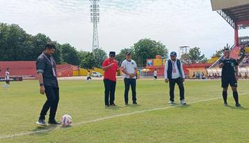 Tendangan Perdana Indra Sjafri, Buka Liga 4 Sumbar