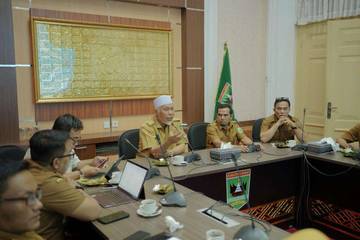 Pemkab Solok Minta Dukungan Provinsi Kelola TPA Regional