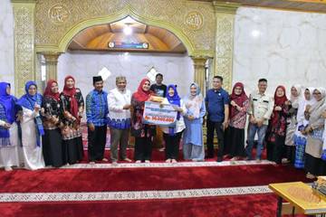 Masyarakat Kuantan Singingi Bantu Korban Bencana di Malalak