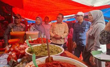 Pemkab Pasbar Perkuat Pengendalian Inflasi Lewat Pengawasan Pangan