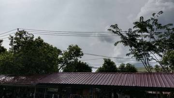 Prakiraan Cuaca Sumbar 9 Februari 2026