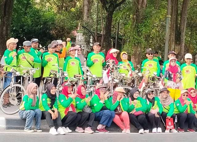 Satu Sepeda, Sejuta Saudara: Potret Solidaritas Komunitas Ontel