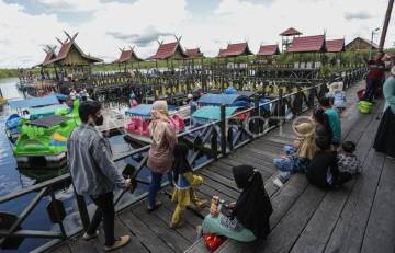 Pengunjung Objek Wisata Air Hitam Meningkat 200 Persen
