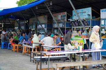 Wisata Pelabuhan Rambang Ramai Dikunjungi Masyarakat 