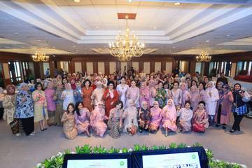 OJK dan PIISEI Tingkatkan Literasi Keuangan Perempuan