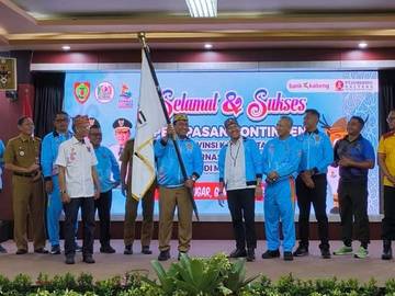 Wagub Kalteng Lepas Kontingen FORNAS VIII ke NTB
