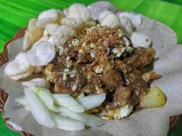  Tektek dan Gado-Gado, Serupa Tapi Tak Sama