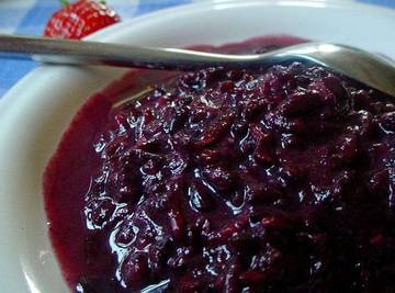 Tapai Ketan Hitam Kuliner Khas Indonesia
