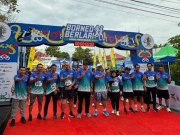 OJK Join Fun Run Kawal Pahari Sambut BIK Kalteng