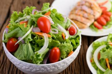 Langkah Praktis Membuat Salad Sayur di Rumah