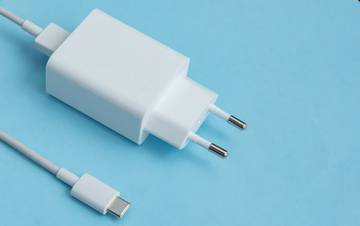 Tips Ampuh Biar Charger Tidak Cepat Rusak