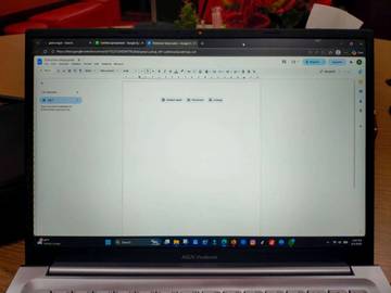Cara Cerdas Menulis dan Berkolaborasi Online dengan Google Docs 