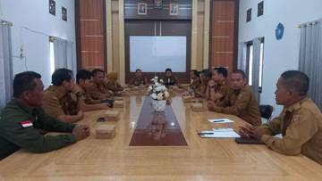 Perangi Sampah, Pemkab Kobar Ajak Lurah dan Kades Jadi Penggerak Kebersihan Lingkungan