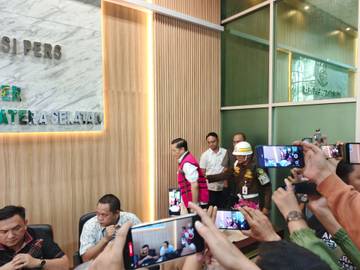 Pengamat: Sistem Politik Penyebab Suburnya Koruptor