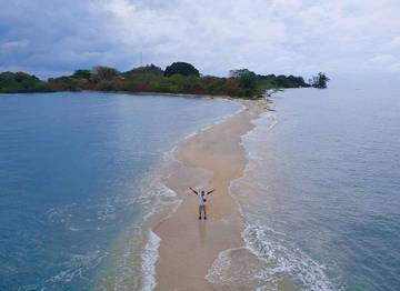 Keindahan Alam Pulau Maspari di Sumatera Selatan 