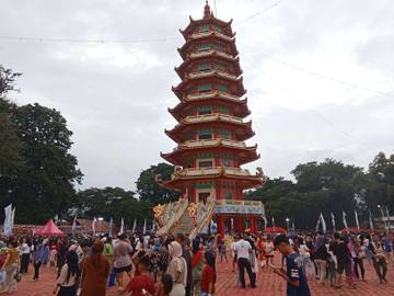 Pesona Pulau Kemaro, Destinasi Favorit Saat Perayaan Cap Go Meh