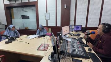 Menjaga Kesehatan Muslimah dengan Muslimah Swimming Squad