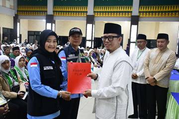 Bupati OKU Lepas 369 Jemaah Haji Kloter 9
